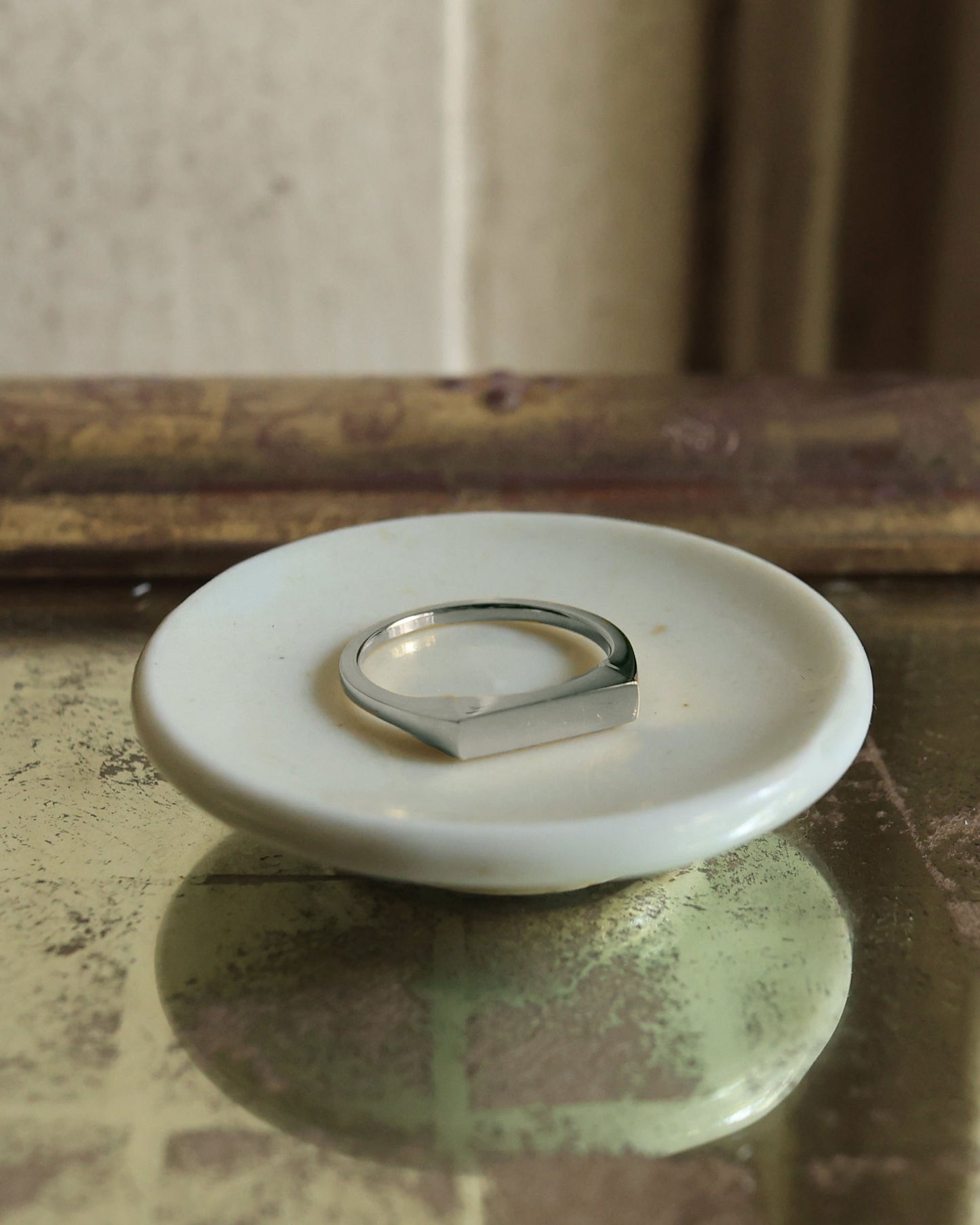 signet ring